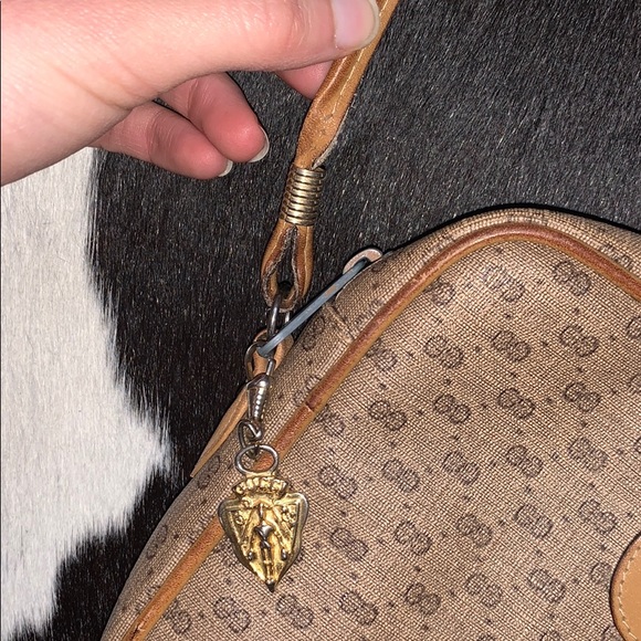 Vintage 70’s Gucci mini monogram crossbody - Picture 3 of 16